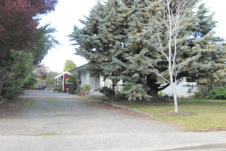 Photo of property in 20 Sutherland Street, Te Anau, 9600