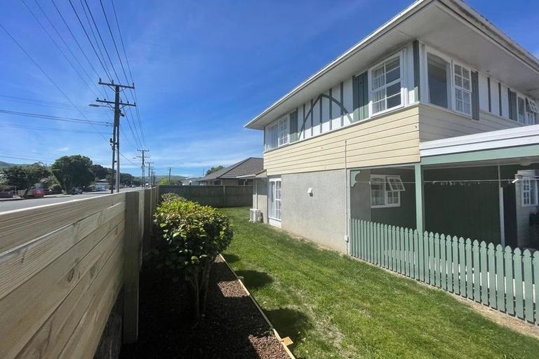 Photo of property in 4/1 Waikare Avenue, Waiwhetu, Lower Hutt, 5010