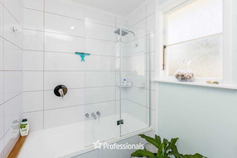 Photo of property in 53 Thackeray Street, Trentham, Upper Hutt, 5018