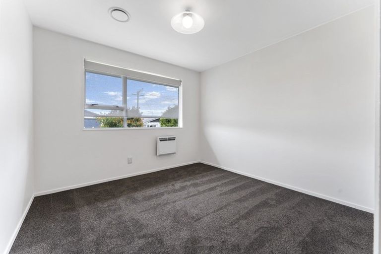 Photo of property in 1/46 Dorset Avenue, Westown, New Plymouth, 4310