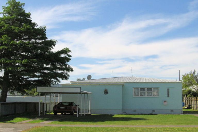 Photo of property in 17 Townley Street, Te Hapara, Gisborne, 4010