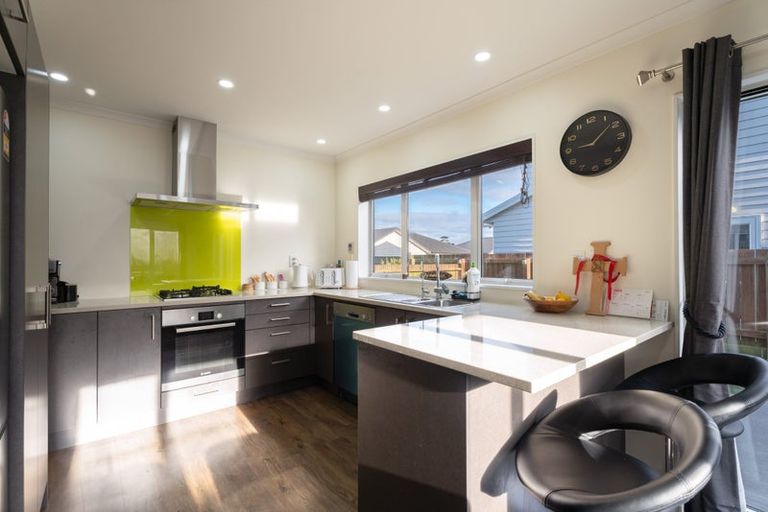 Photo of property in 25 Trelawny Terrace, Grenada Village, Wellington, 6037