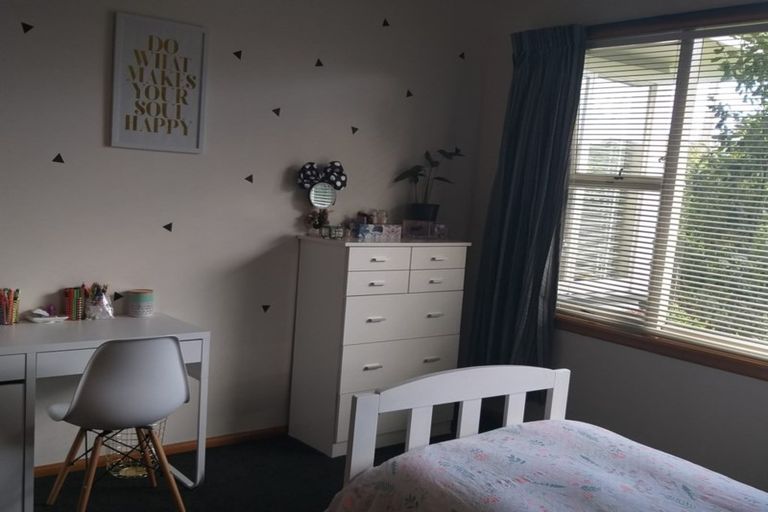 Photo of property in 2/58 Birdwood Avenue, Beckenham, Christchurch, 8023