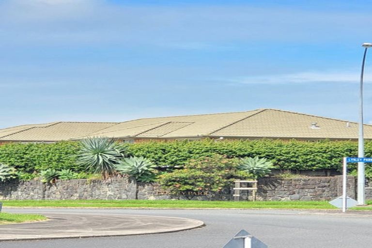 Photo of property in 13 Holyoake Terrace, Omokoroa, 3114