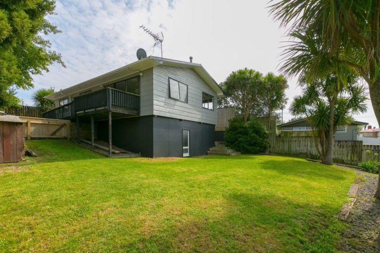 Photo of property in 10b Brierley Place, Marfell, New Plymouth, 4310