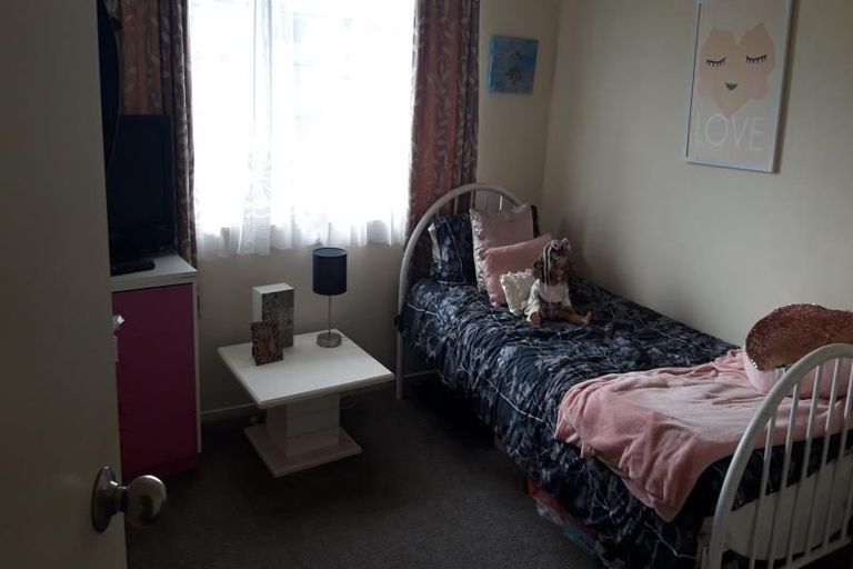 Photo of property in 154a Wainoni Road, Avondale, Christchurch, 8061