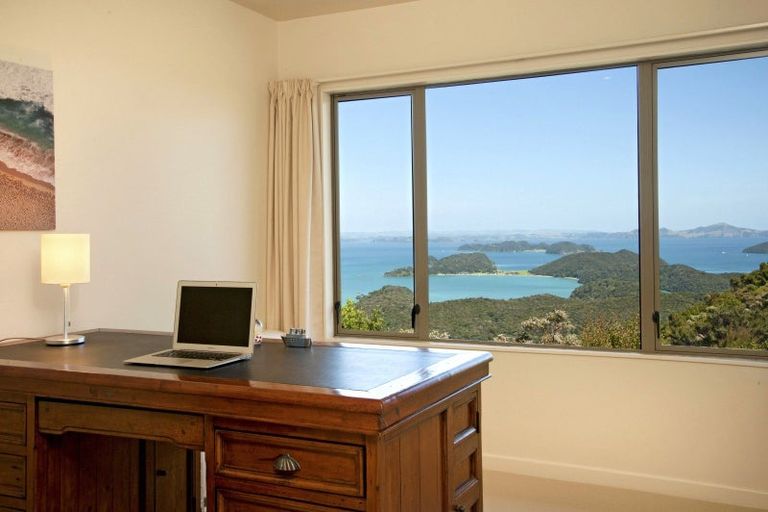 Photo of property in 106a Manawaora Road, Russell, 0272