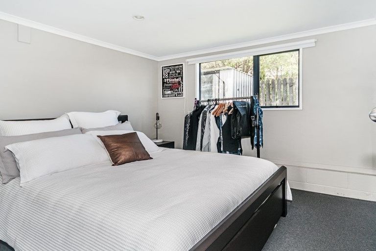 Photo of property in 10 Marendellas Drive, Bucklands Beach, Auckland, 2014