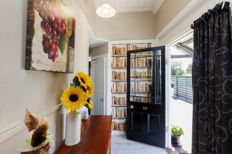 Photo of property in 10 Church Street, Feilding, 4702