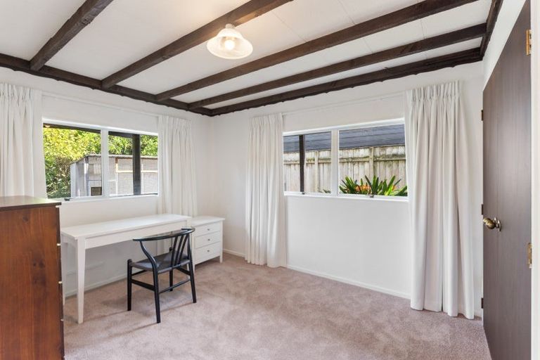 Photo of property in 29 Oriwa Crescent, Otaki, 5512