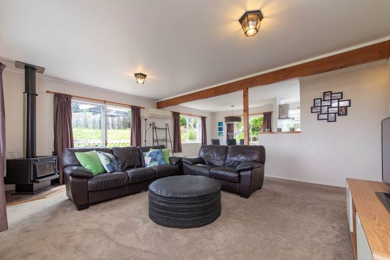 Photo of property in 51b Pleasant Road, Glen Eden, Auckland, 0602
