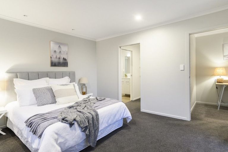 Photo of property in 18 Harding Drive, Papamoa Beach, Papamoa, 3118