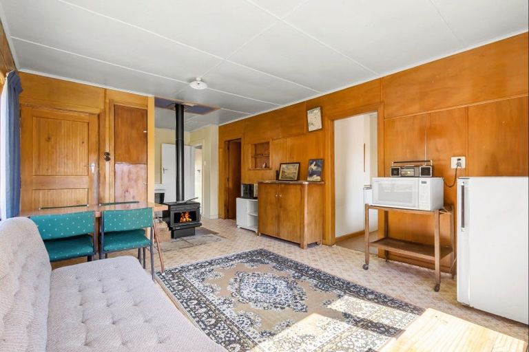 Photo of property in 1 Parekarangaranga Street, Motuoapa, 3382