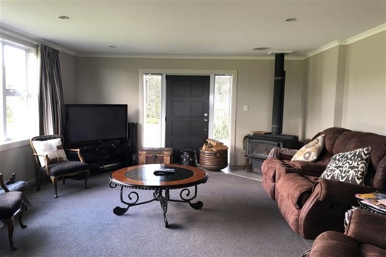 Photo of property in 8 Brown Street, Foxton, 4814