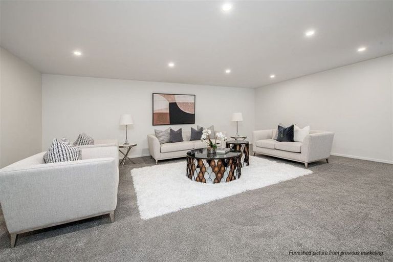 Photo of property in 12 Cirrus Way, Ranui, Auckland, 0612