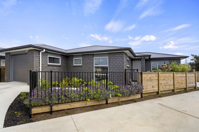 Photo of property in 116a Queen Street, Waiuku, 2123
