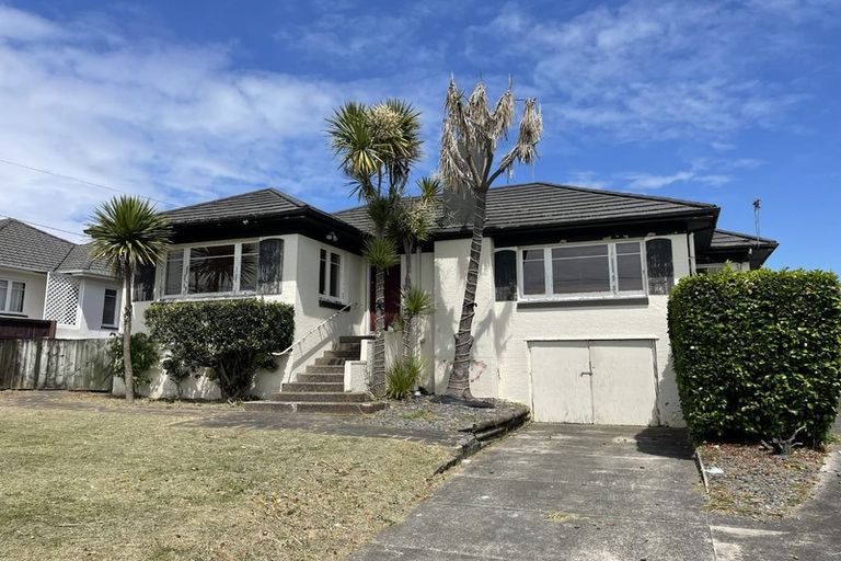 Photo of property in 1/21 Grande Vue Road, Hillpark, Auckland, 2102