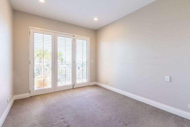Photo of property in 34 Ngaiwi Street, Orakei, Auckland, 1071
