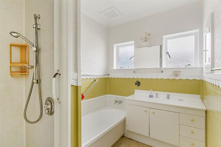 Photo of property in 4 Queen Street, Waimate, 7924