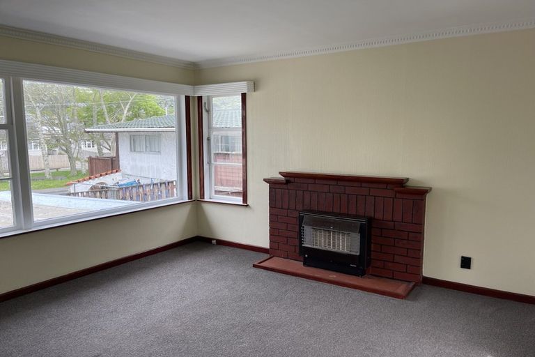 Photo of property in 78 Broderick Road, Johnsonville, Wellington, 6037