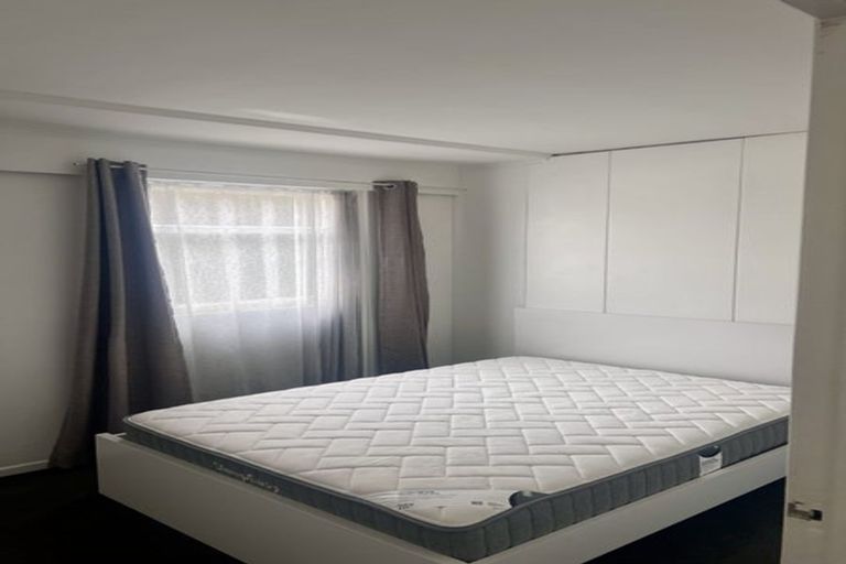 Photo of property in 9 Epsom Way, Karori, Wellington, 6012