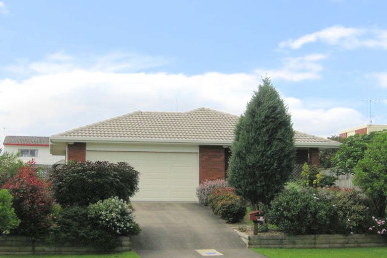 Photo of property in 5 Bayfair Drive, Mount Maunganui, 3116