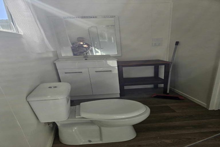 Photo of property in 91 Kanuka Road, Bombay, 2675