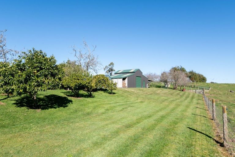Photo of property in 99 Kapukapu Road, Hamurana, Rotorua, 3096