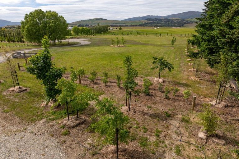 Photo of property in 624 Ballantyne Road, Wanaka, 9382