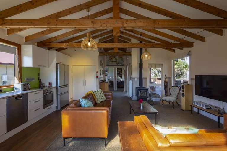 Photo of property in 15 Mull Street, Glenorchy, 9372