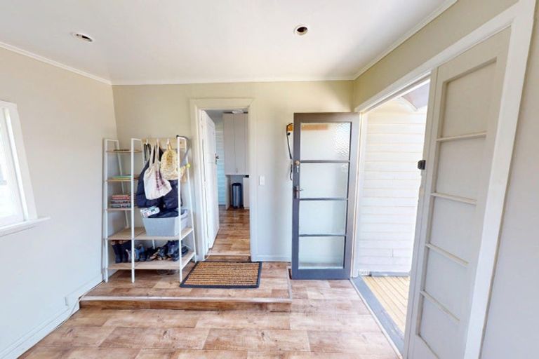 Photo of property in 64 Oxford Street, Hampstead, Ashburton, 7700