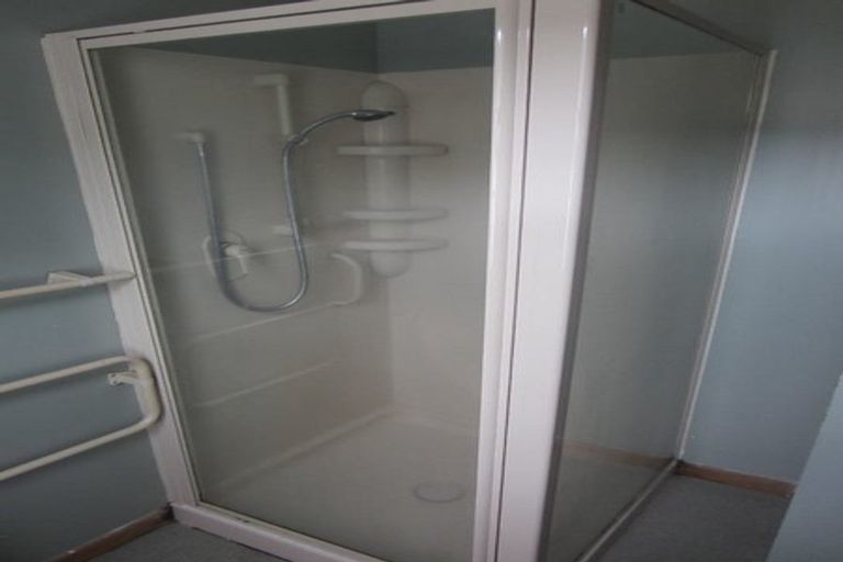 Photo of property in 62 Paremata Crescent, Paremata, Porirua, 5024