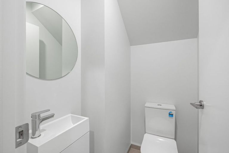 Photo of property in 16/43 New Brighton Road, Shirley, Christchurch, 8061