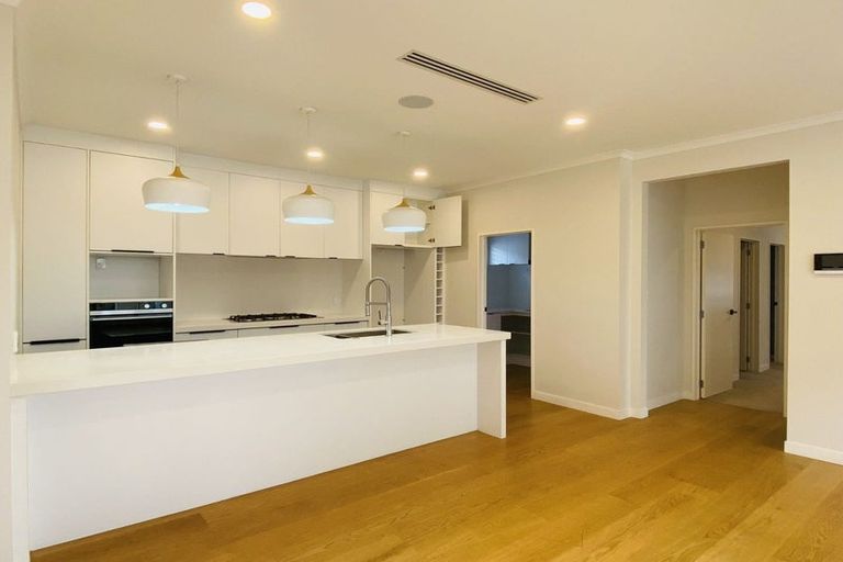 Photo of property in 21 Hangar Lane, Whenuapai, Auckland, 0618