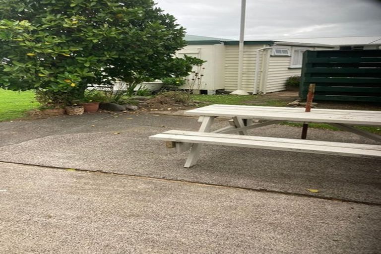 Photo of property in 15 Sarjants Road, Te Puru, Thames, 3575