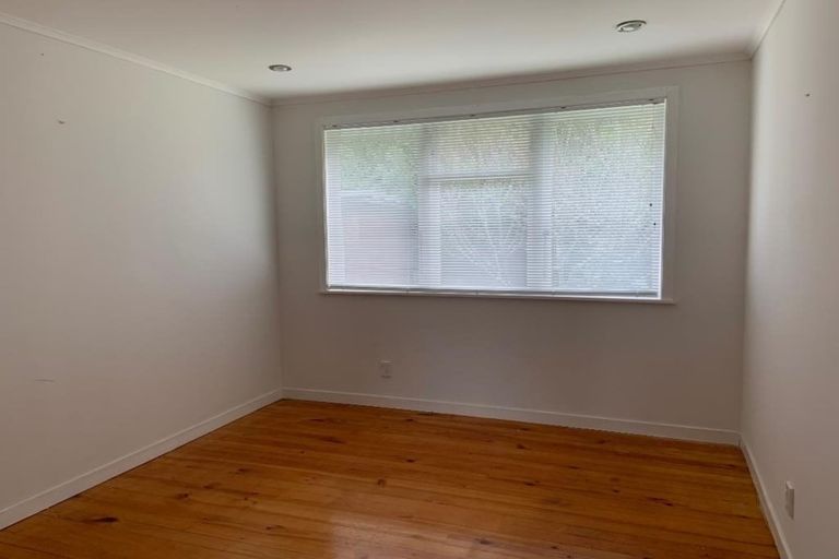 Photo of property in 15 Taotahi Walk, Ruakaka, 0116