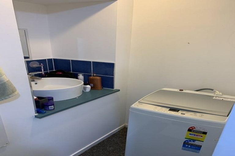 Photo of property in 16 Valhalla Drive, Beach Haven, Auckland, 0626