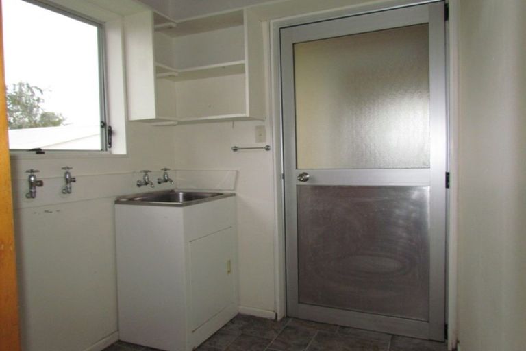 Photo of property in 11 Heather Street, Levin, 5510