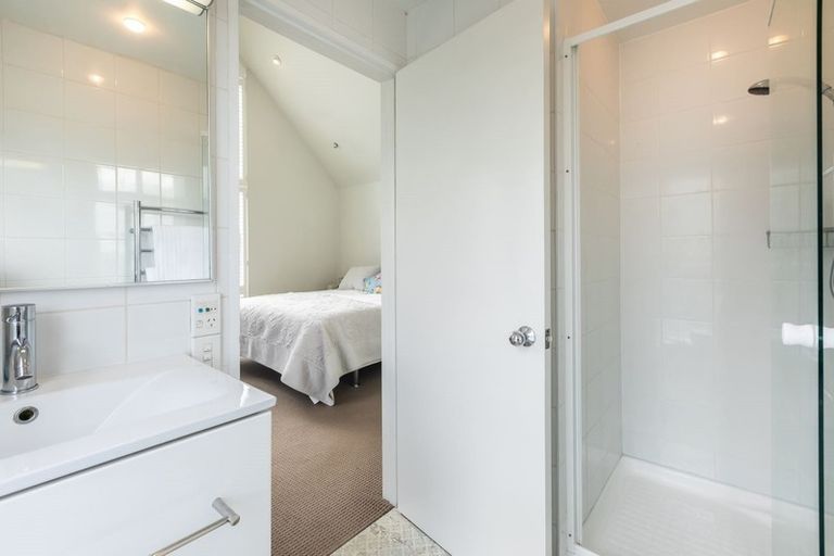 Photo of property in 74 Office Road, Merivale, Christchurch, 8014