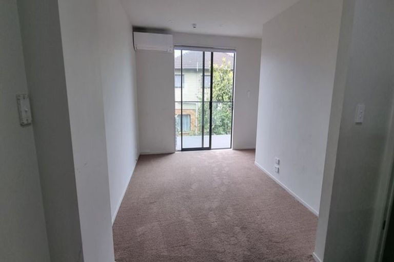 Photo of property in 37 Marumaru Lane, Manurewa, Auckland, 2102