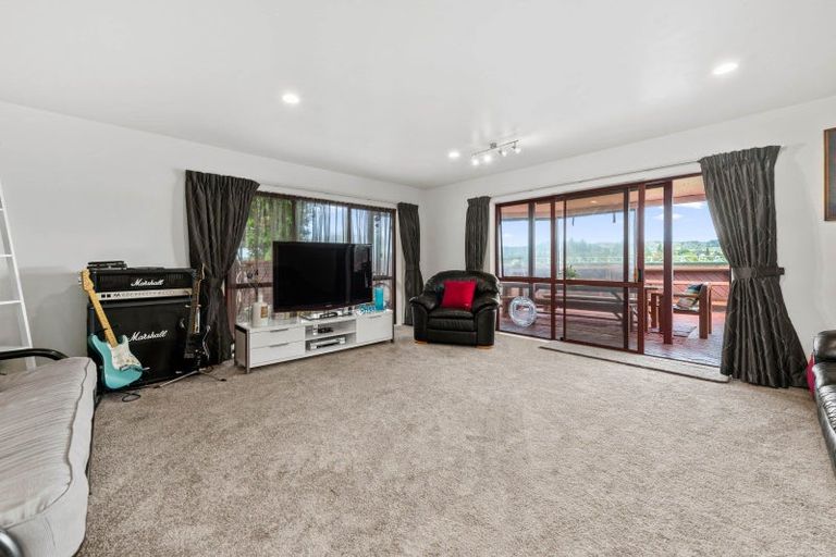 Photo of property in 37 Carter Drive, Pomare, Rotorua, 3015