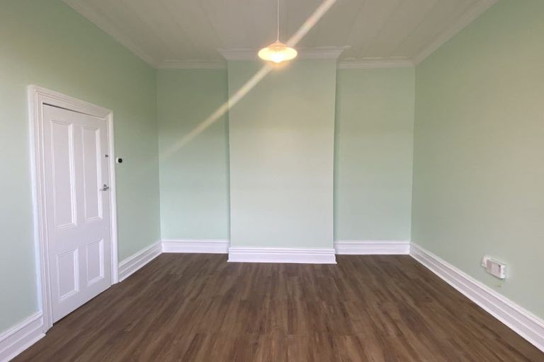 Photo of property in 8 Thomson Street, Lookout Point, Dunedin, 9011