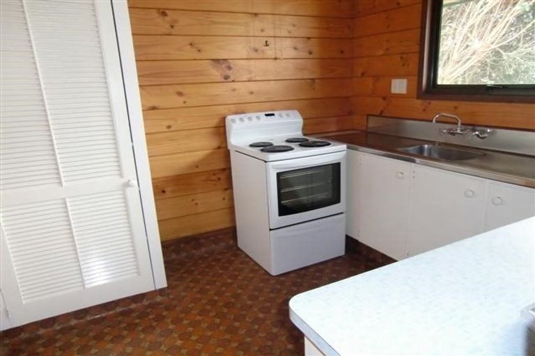 Photo of property in 6 Villa Place, Bell Block, New Plymouth, 4312