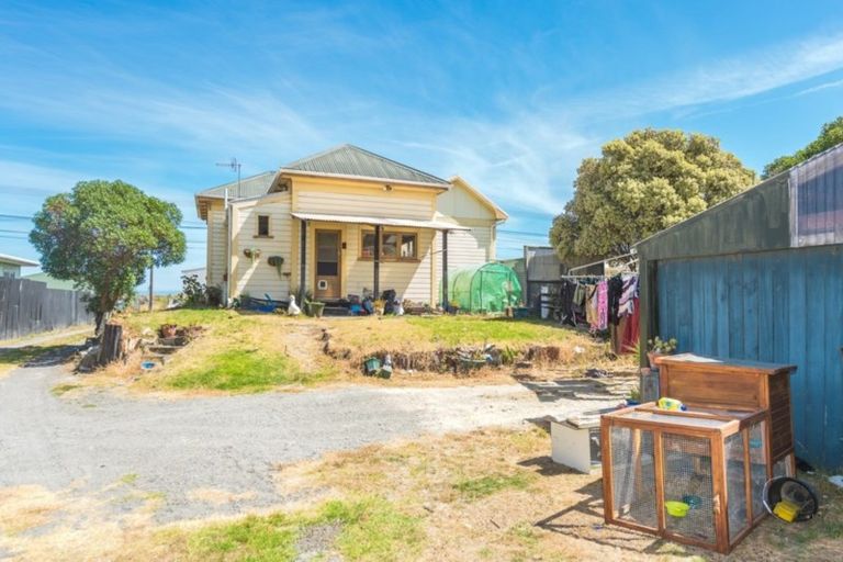 Photo of property in 468 Heads Road, Castlecliff, Whanganui, 4501