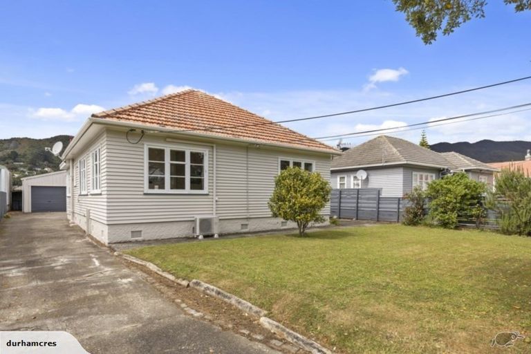 Photo of property in 6 Durham Crescent, Fairfield, Lower Hutt, 5011