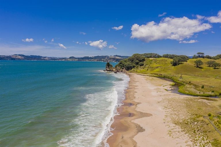 Photo of property in 3 Ataahua Views Terrace, Wharekaho, Whitianga, 3510