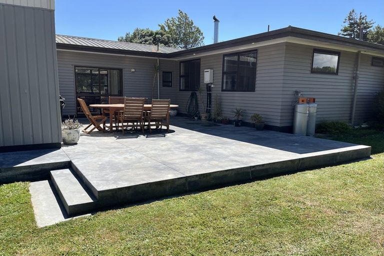 Photo of property in 729 Makerua Road, Tokomaru, Palmerston North, 4474