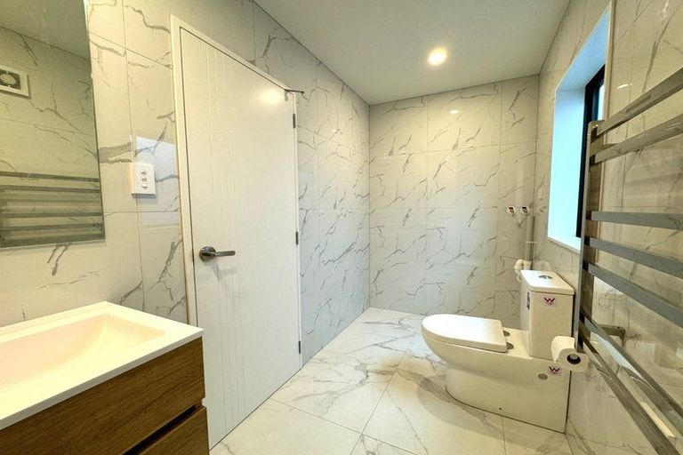 Photo of property in 5 Kaha Road, Takanini, 2110