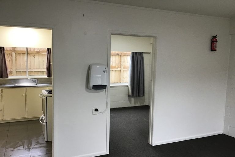 Photo of property in 1/2 Gorrie Road, Regent, Whangarei, 0112