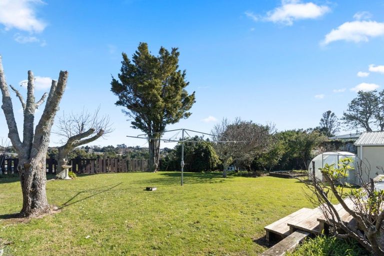 Photo of property in 5b Truby King Street, Merrilands, New Plymouth, 4312